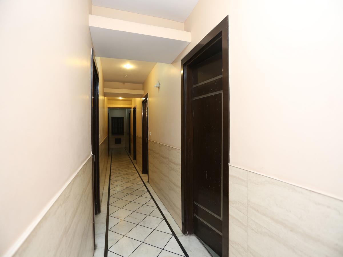 Oyo 13541 Otani Hotel Delhi  Exterior foto