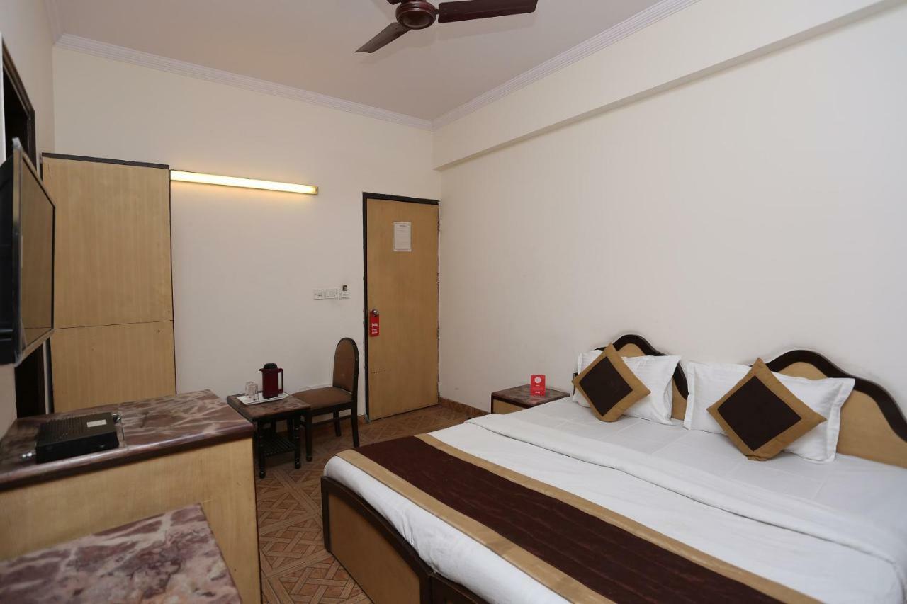 Oyo 13541 Otani Hotel Delhi  Exterior foto